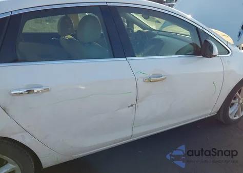 2012 Buick Verano z USA, uszkodzony, nr VIN 1G4PP5SK1C4173363